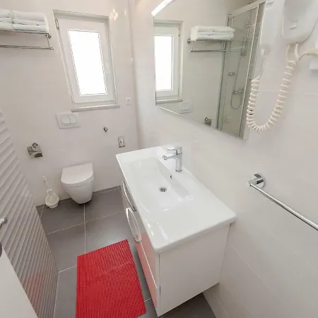 Dalmatia (adults Only) *