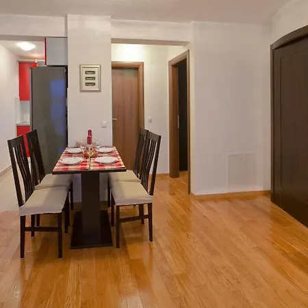 Apartment Dalmatia (adults Only) *