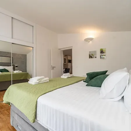 Dalmatia (adults Only) *