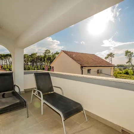 Dalmatia (adults Only) Lägenhet Privlaka (Zadar)