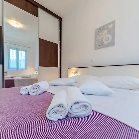 דירה Dalmatia (adults Only) *