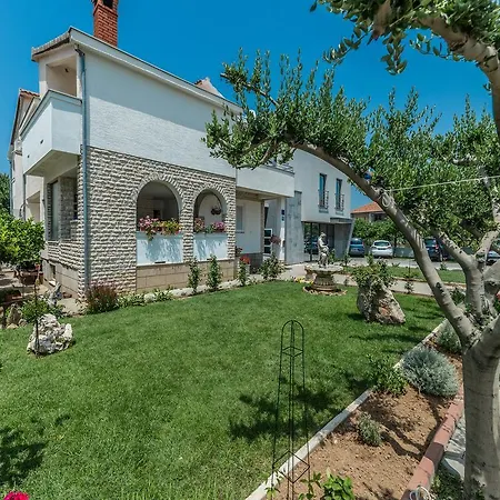 דירה Dalmatia (adults Only) *